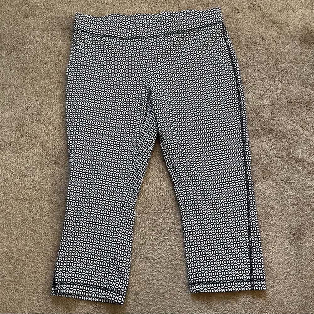 Talbots Patterned Capri Yoga Pants - image 1
